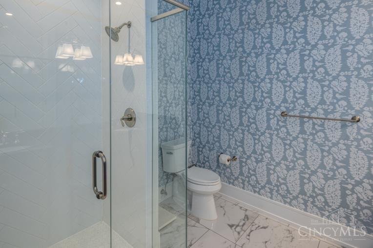 3818 Miami Road, Unit 303 Mariemont, OH 45227 - Photo 27 of 39