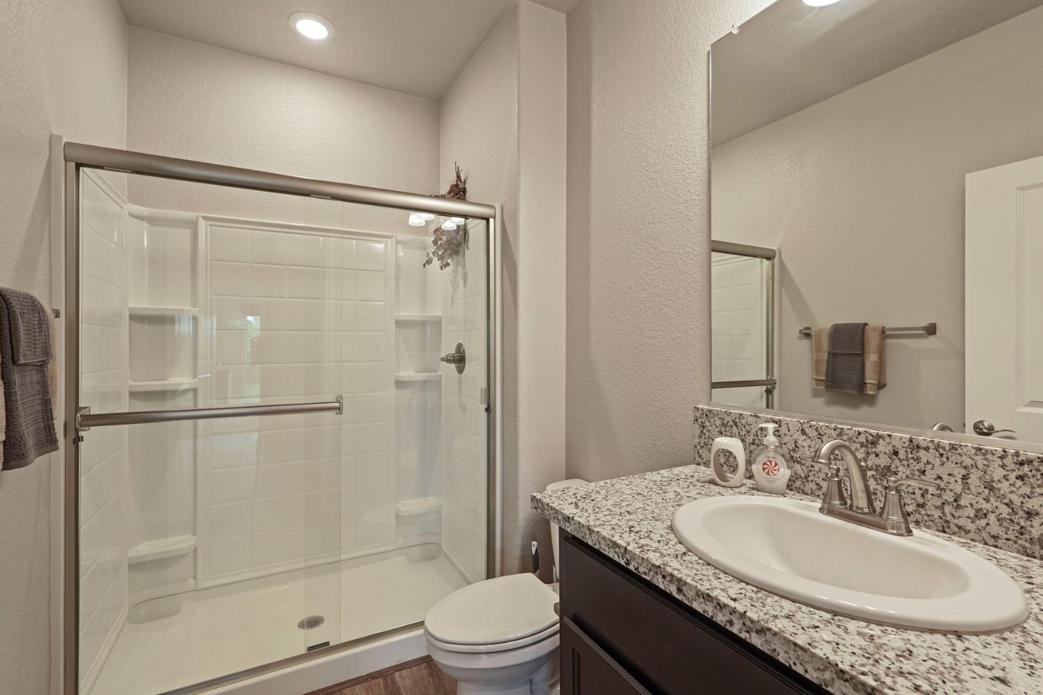 1012 Hogan Road Galt, CA 95632 - Photo 18 of 44