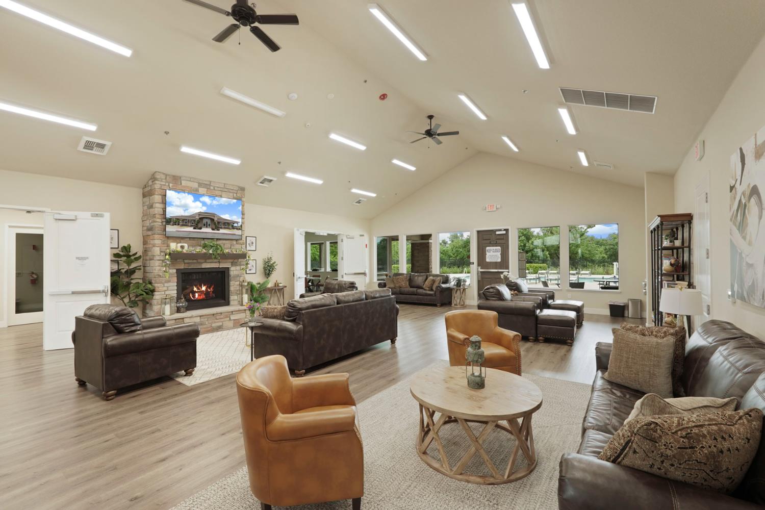 1012 Hogan Road Galt, CA 95632 - Photo 31 of 44