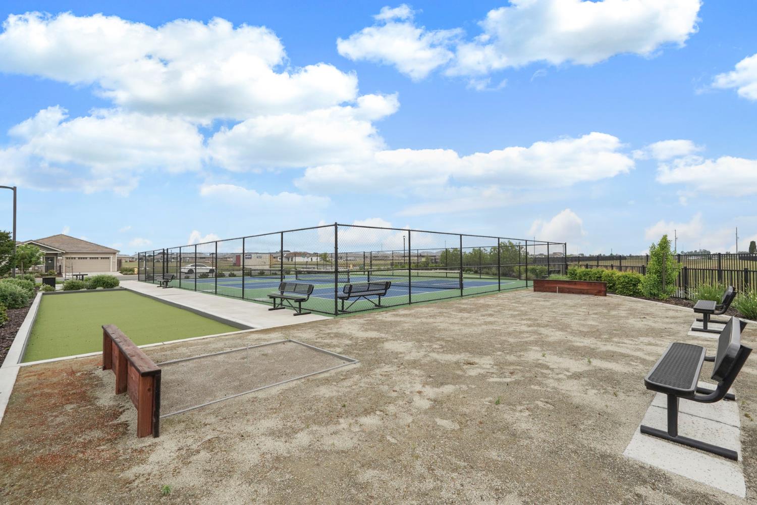 1012 Hogan Road Galt, CA 95632 - Photo 34 of 44