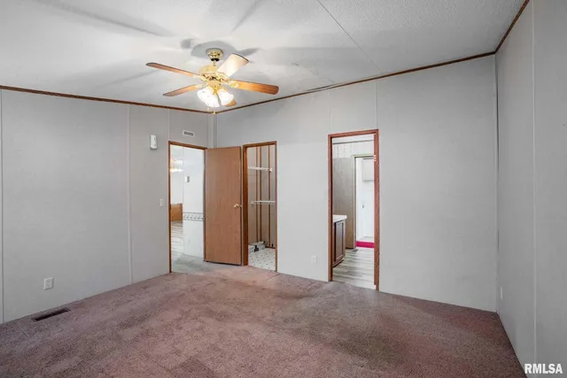 $150,000 | 5340-45 South Street, Harrisburg, IL 62946