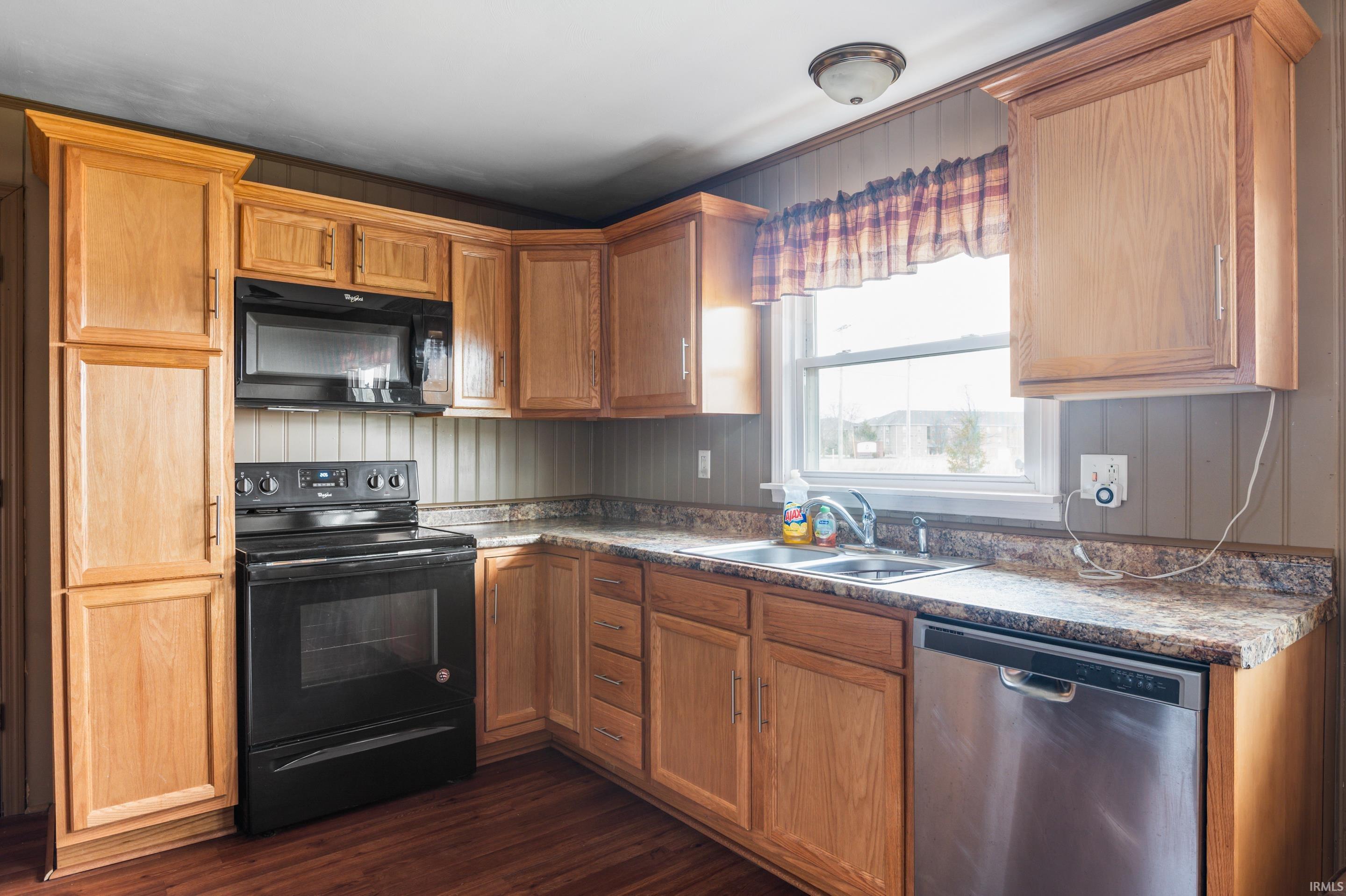 3505 North Allison Road Muncie, IN 47304 - Photo 8 of 17