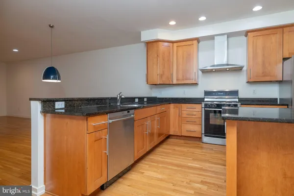 $2,950 | 156 Christina Landing Drive, Wilmington, DE 19801