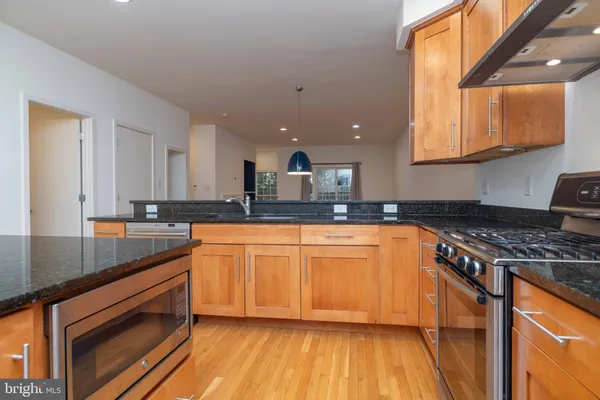 $2,950 | 156 Christina Landing Drive, Wilmington, DE 19801
