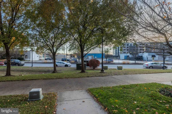 $2,950 | 156 Christina Landing Drive, Wilmington, DE 19801