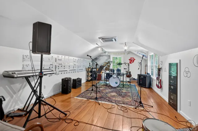 $799,999 | 1034 Highway 311, Patterson, NY 12563