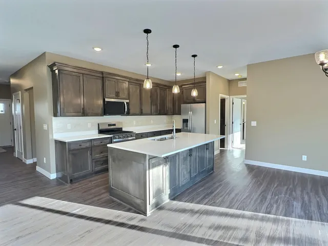 $454,900 | 520 Ramey Road, Maple Lake, MN 55358