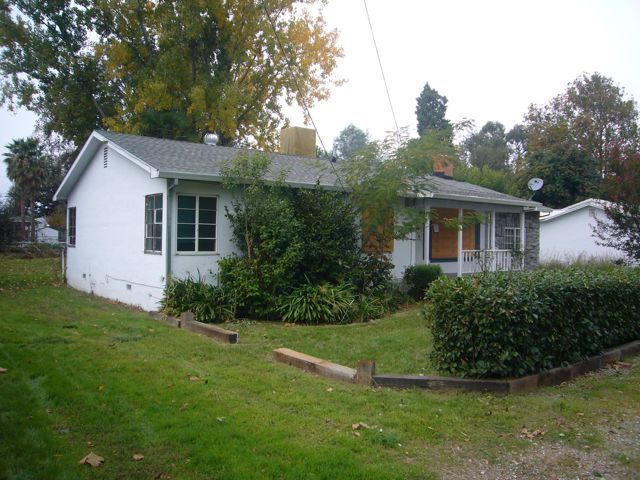 5550 Willow Road Redding, CA 96001 - Photo 1 of 11 Front