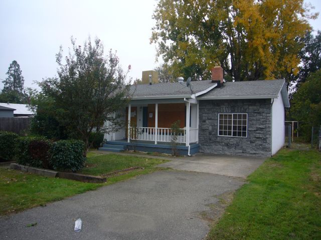 5550 Willow Road Redding, CA 96001 - Photo 11 of 11 front