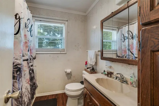 $165,000 | 1008 West Hamilton Street, Olney, TX 76374