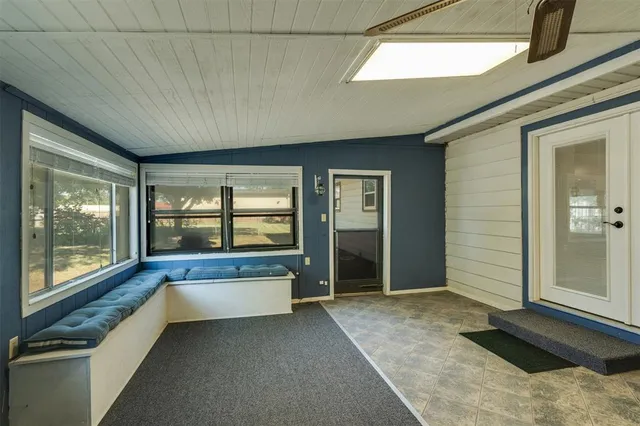 $165,000 | 1008 West Hamilton Street, Olney, TX 76374