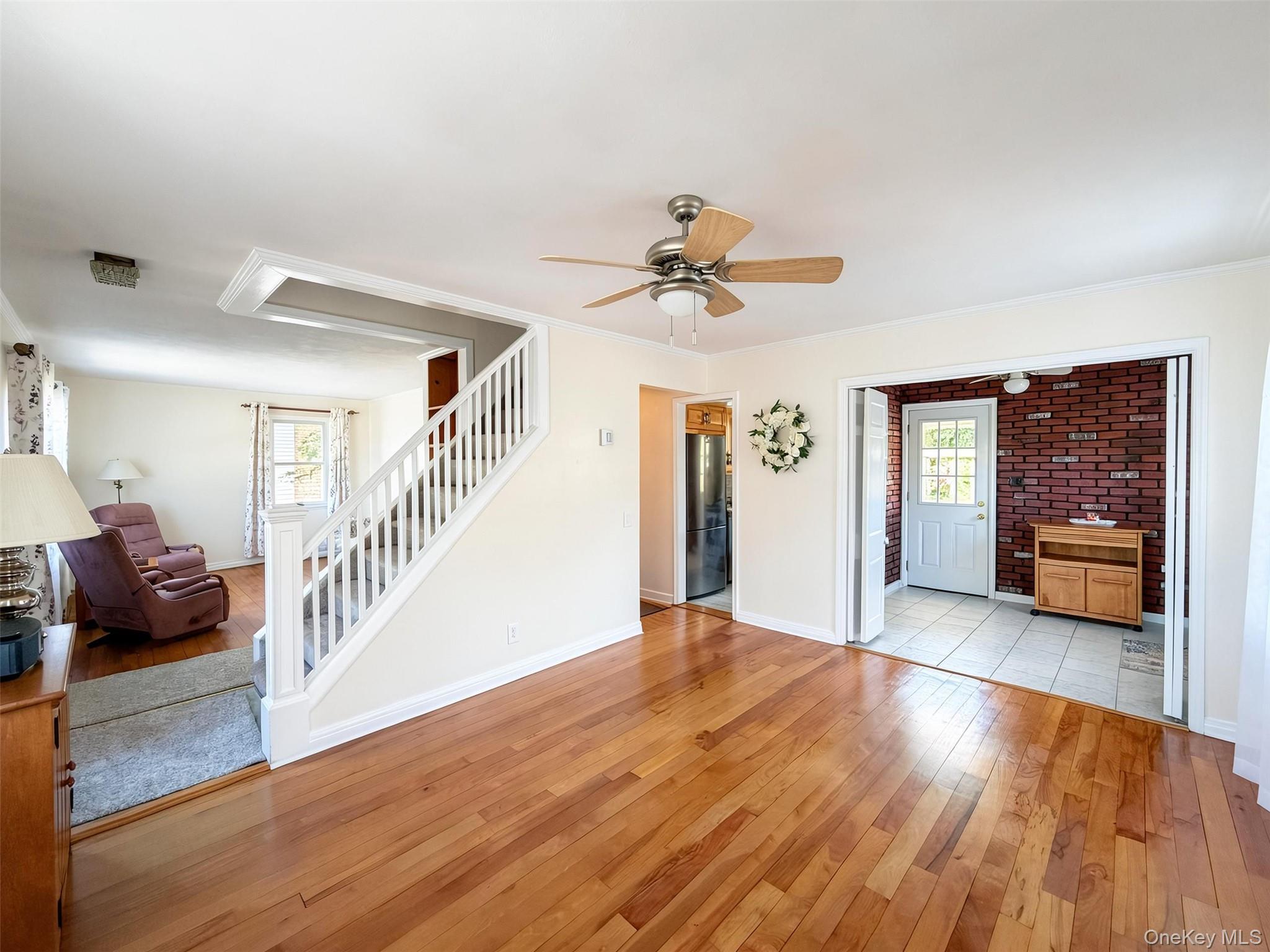 3584 Condor Road Levittown, NY 11756 - Photo 6 of 45