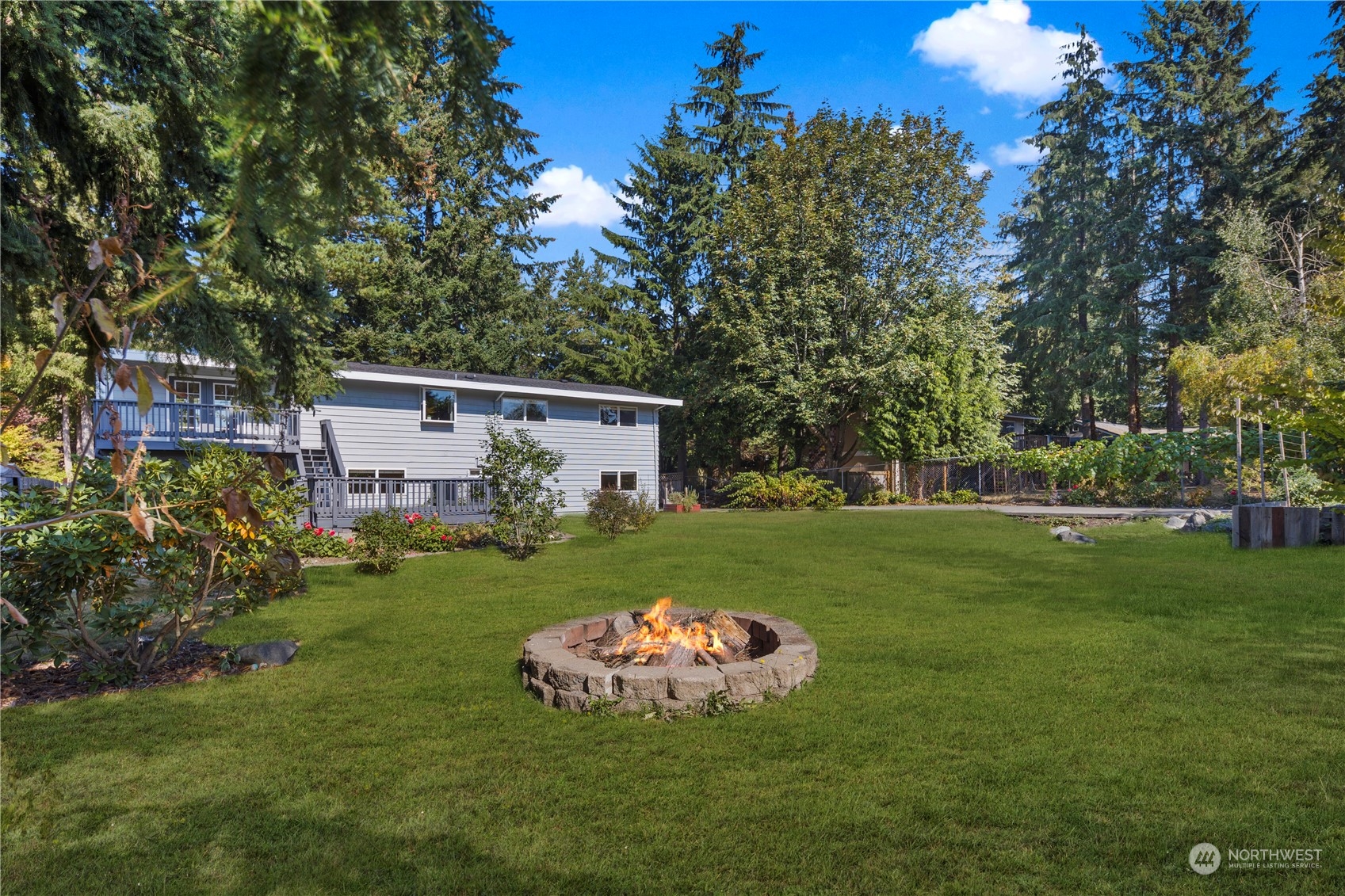 7828 201st Street Southwest Edmonds, WA 98026 - Photo 39 of 40 Gallery Image 39