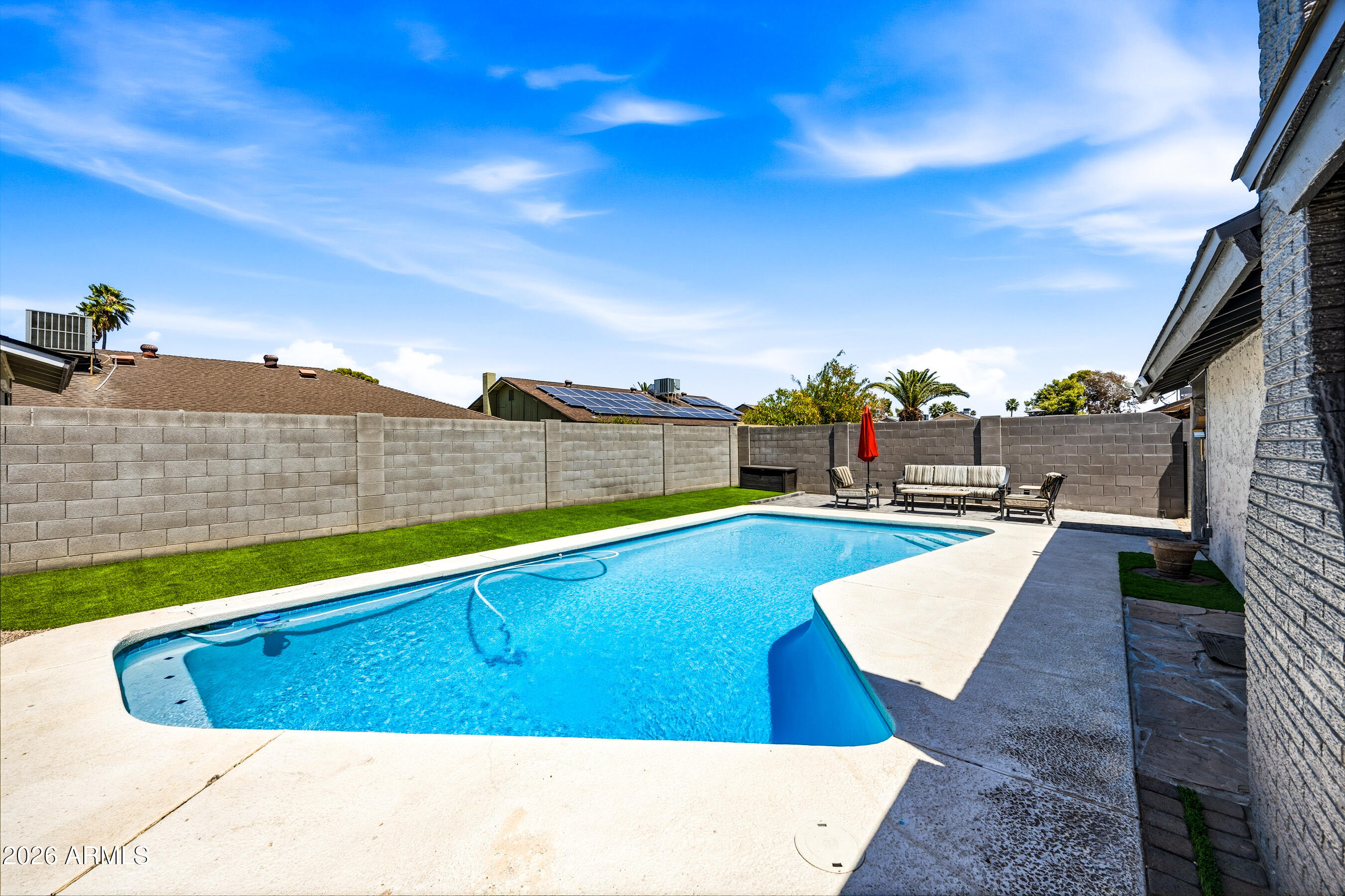3968 West Hearn Road Phoenix, AZ 85053 - Photo 31 of 58 Sparkling pool