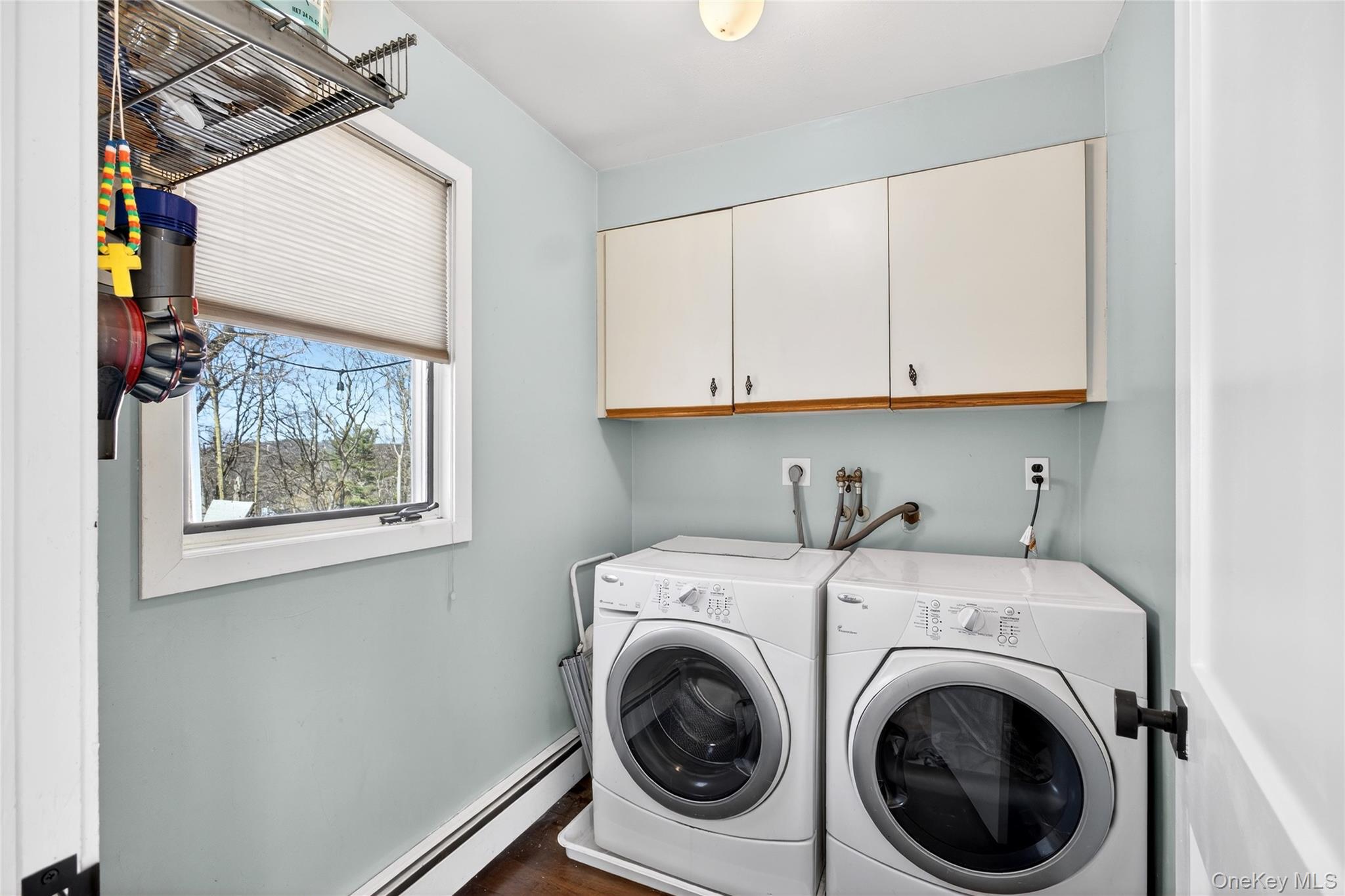 80 Ridgeview Drive Pleasantville, NY 10570 - Photo 17 of 45 Laundry room on the main floor