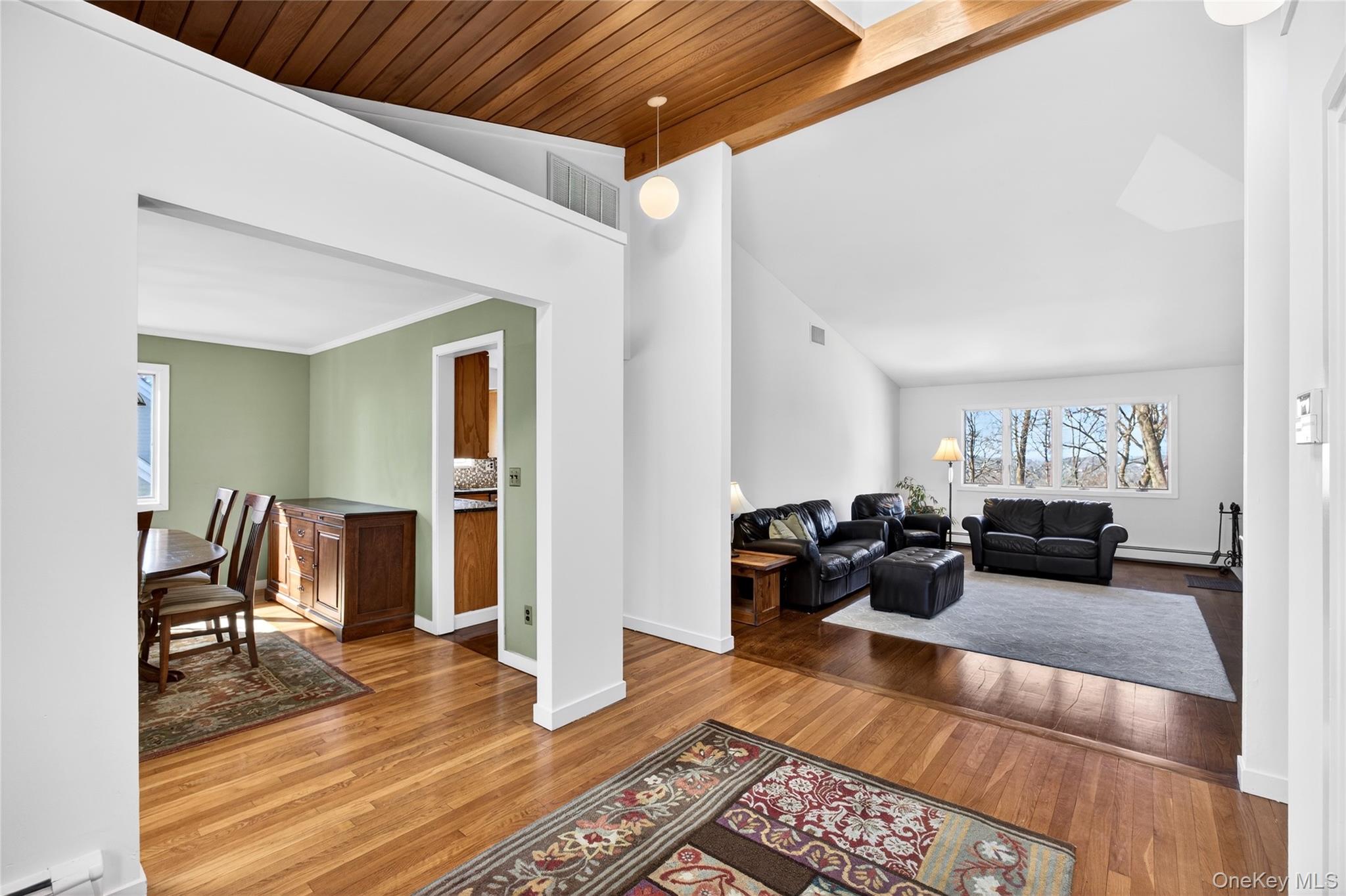 80 Ridgeview Drive Pleasantville, NY 10570 - Photo 6 of 45 Foyer facing the Living and Dining Room