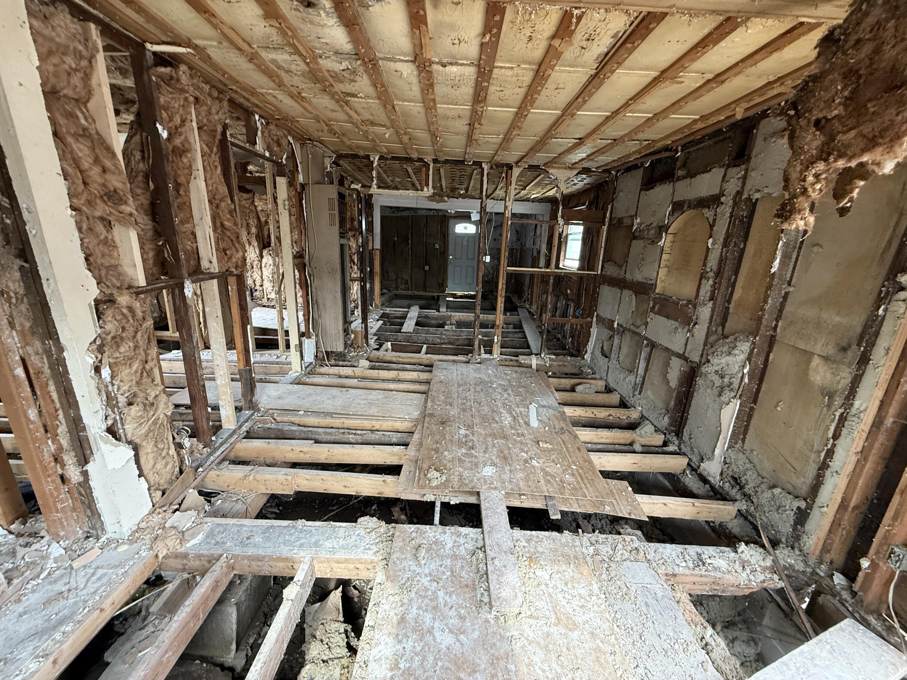 7204 West 129th Lane Cedar Lake, IN 46303 - Photo 2 of 3 a view of entryway with a front door