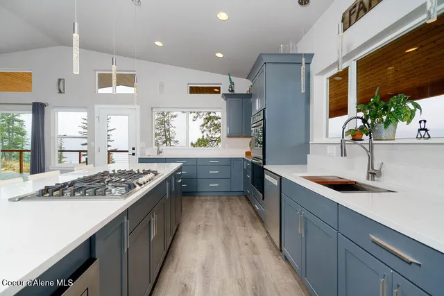 $1,299,500 | 8171 West Osprey Ridge Road, Rathdrum, ID 83858