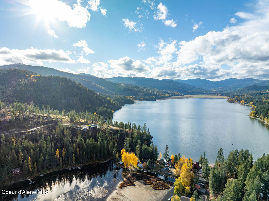 8171 West Osprey Ridge Road Rathdrum, ID 83858 - Photo 6 of 79 8171OspreyRidgeRdUpdated-2