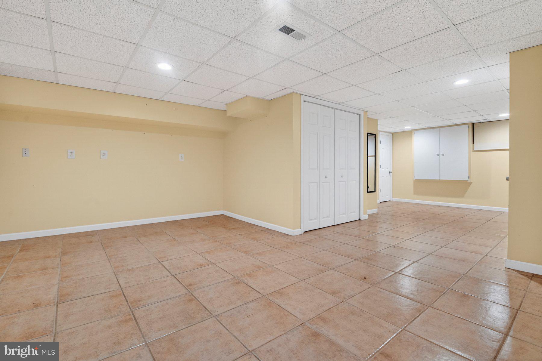 643 47th Street Baltimore, MD 21224 - Photo 28 of 35