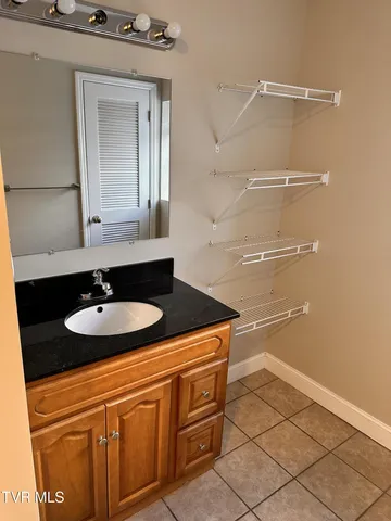 $524,900 | 3536-3538 West Walnut Street, Unit 4, Johnson City, TN 37604