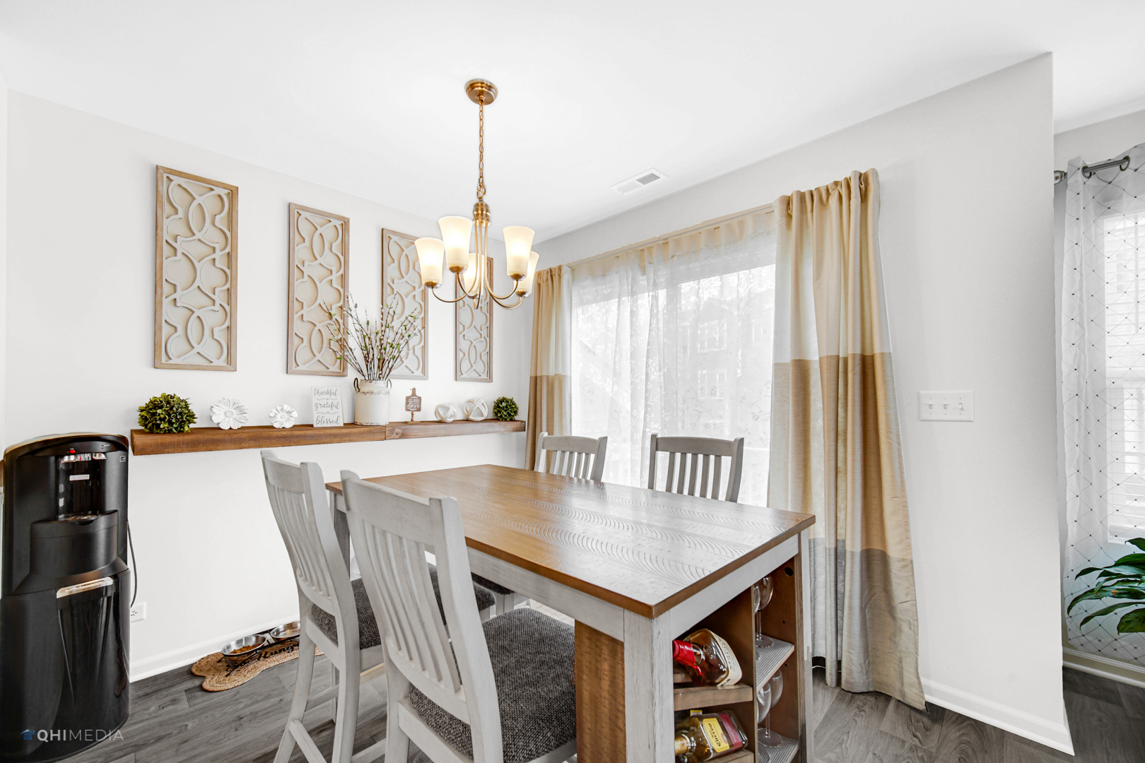 2520 Alison Avenue Pingree Grove, IL 60140 - Photo 6 of 19 a view of a kitchen with a table and chairs