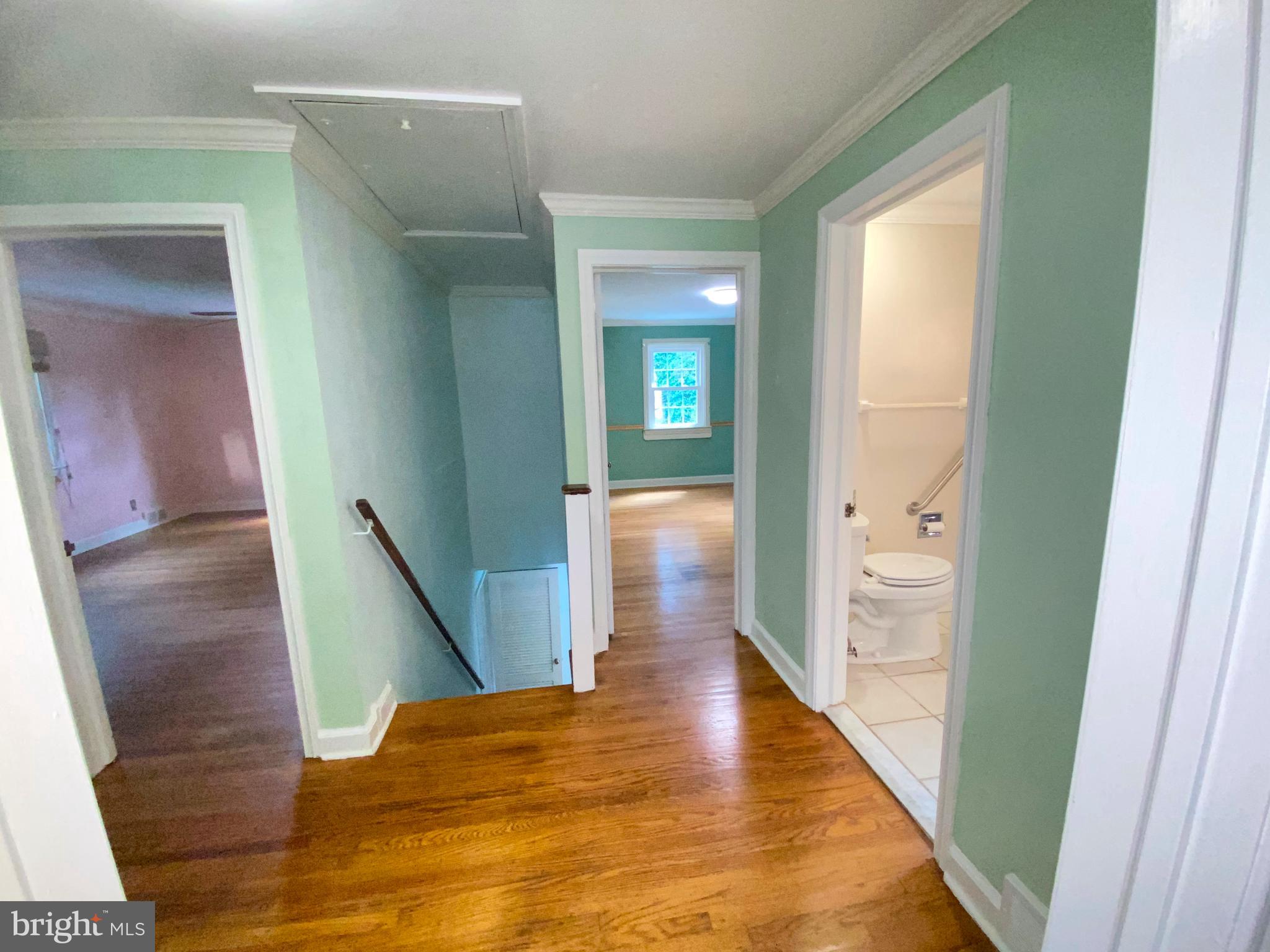 206 North Fairfield Road Devon, PA 19333 - Photo 27 of 52 Second Floor Hall