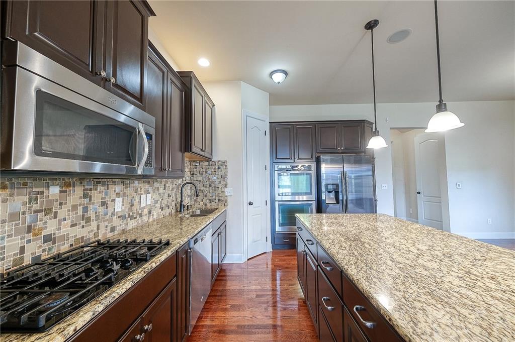180 Seneca Place Mars, PA 16046 - Photo 14 of 42 Gourmet Kitchen with pantry and SS appliances