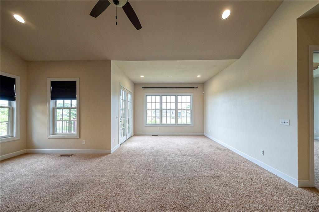 180 Seneca Place Mars, PA 16046 - Photo 16 of 42 Morning Room