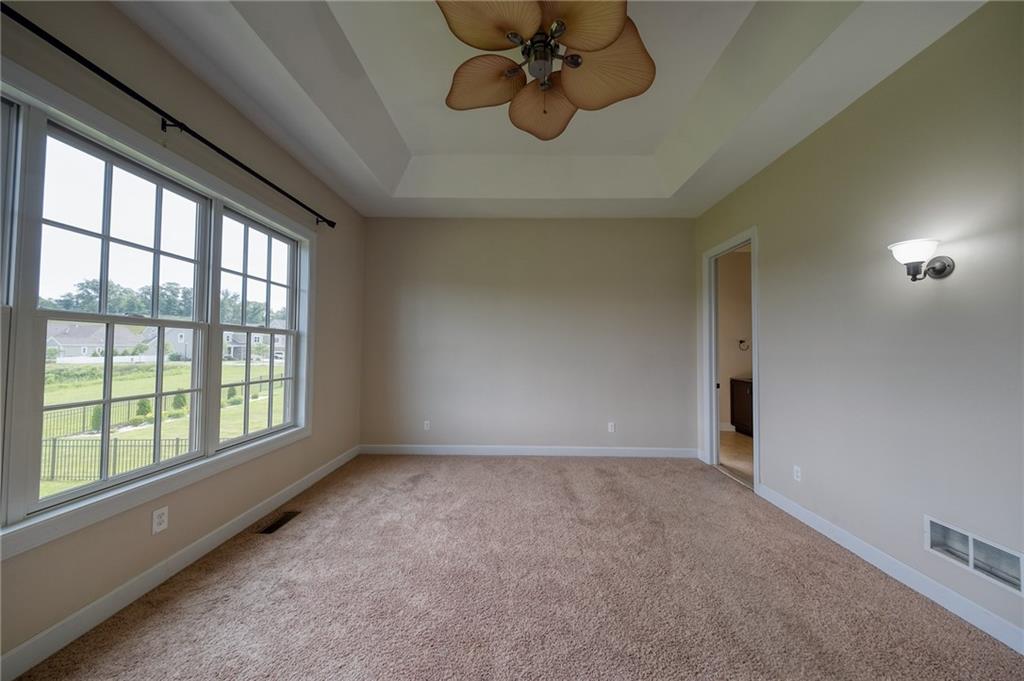 180 Seneca Place Mars, PA 16046 - Photo 21 of 42 Main level Master Suite