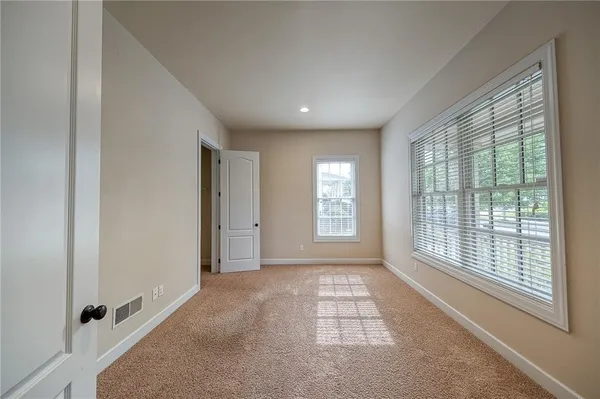 $4,800 | 180 Seneca Place, Mars, PA 16046