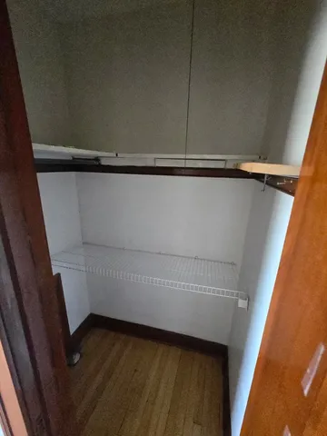 $1,100 | 1014 East Prairie Avenue, Unit 2RE, Des Plaines, IL 60016