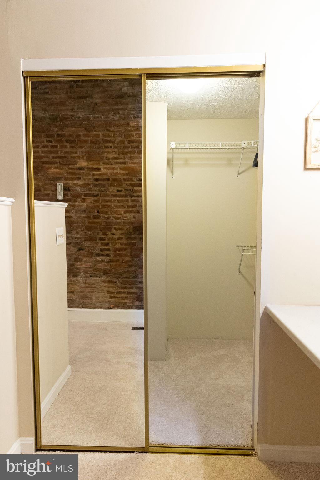 927 Binney Street Baltimore, MD 21224 - Photo 28 of 53 Very large walk in closet in changing room