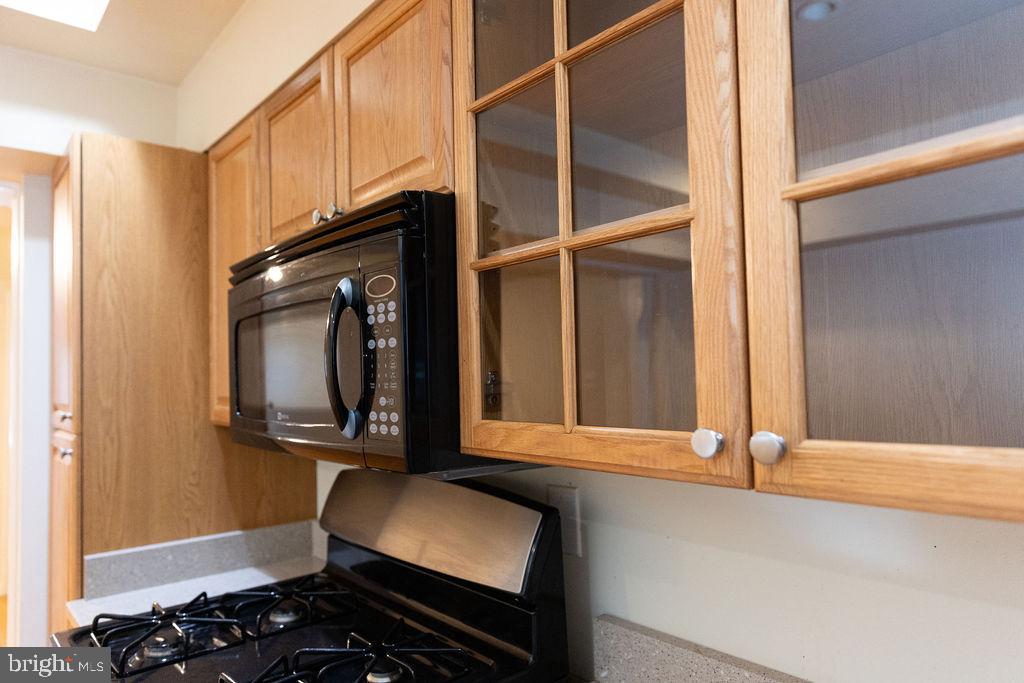 927 Binney Street Baltimore, MD 21224 - Photo 9 of 53