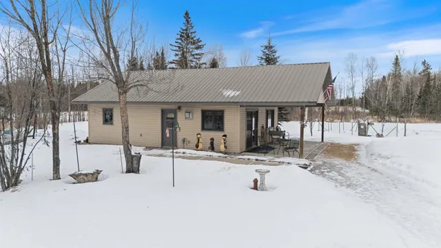 $475,000 | 12502 Van Horn Road, Floodwood, MN 55736