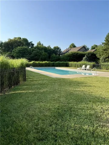 $750,000 | 15142 Oakmont Street, Overland Park, KS 66221