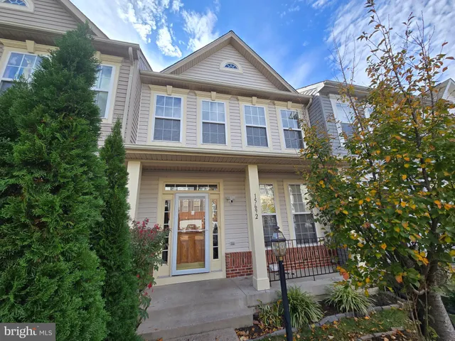 $2,800 | 15692 William Bayliss Court, Woodbridge, VA 22191