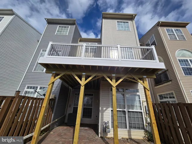 $2,800 | 15692 William Bayliss Court, Woodbridge, VA 22191