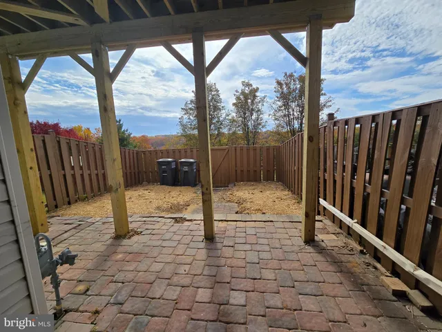 $2,800 | 15692 William Bayliss Court, Woodbridge, VA 22191