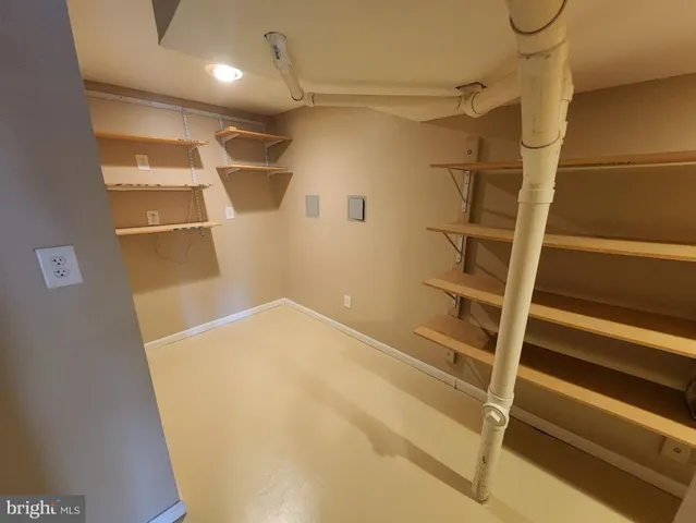 $2,800 | 15692 William Bayliss Court, Woodbridge, VA 22191