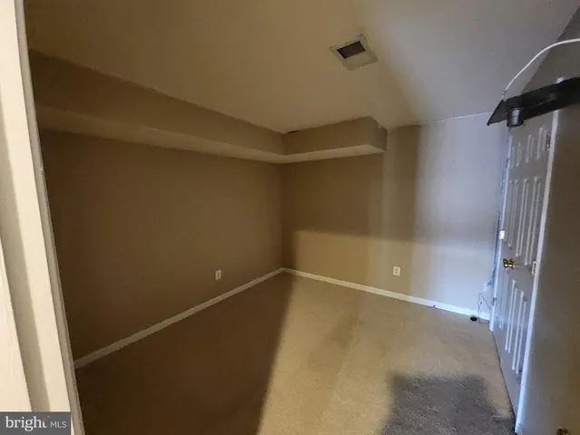 $2,800 | 15692 William Bayliss Court, Woodbridge, VA 22191