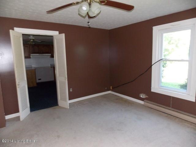 1111 Pleasant Grove Ridge Road Mount Eden, KY 40046 - Photo 5 of 8 Family Room