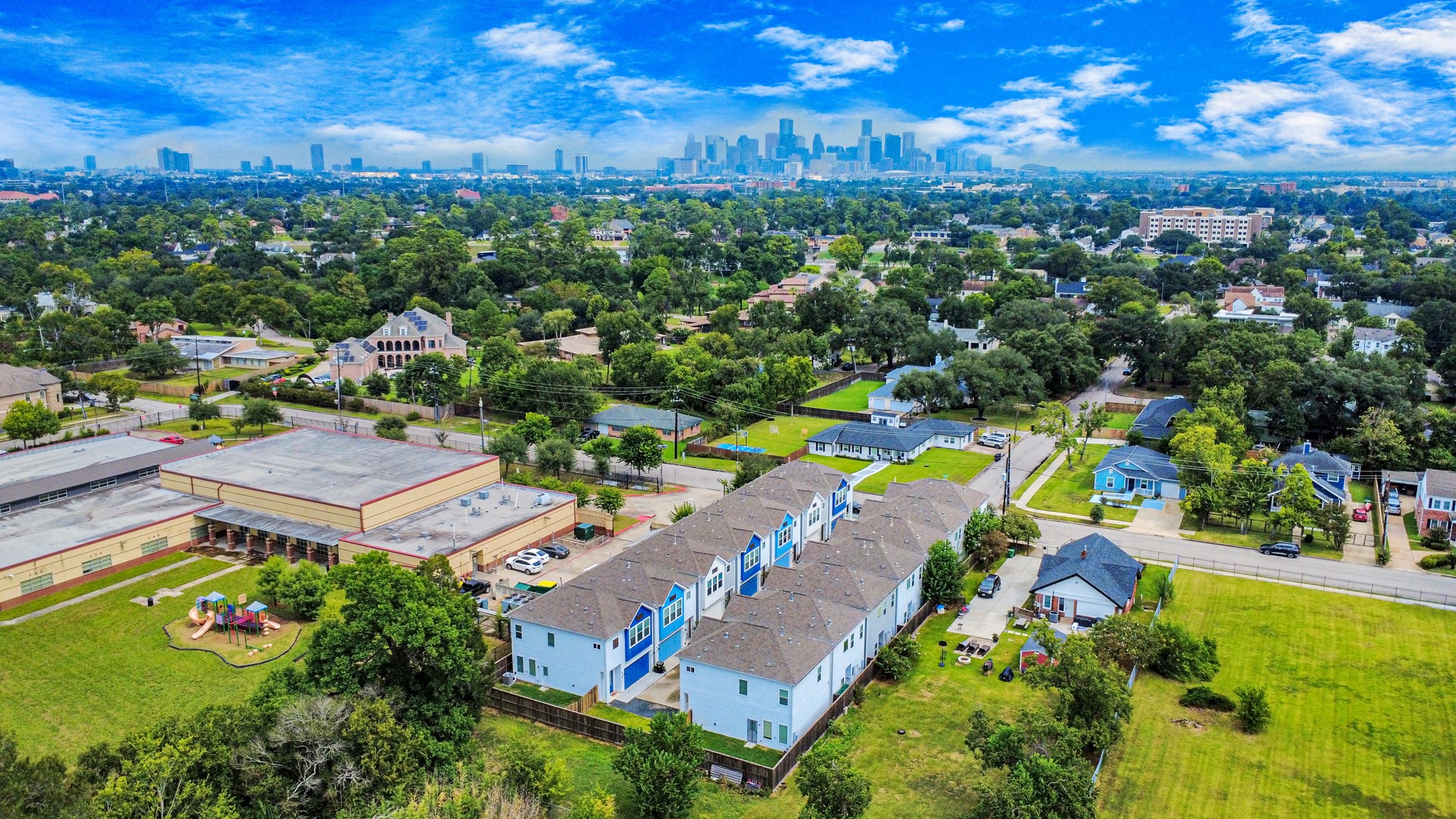 3642 Griggs Road Houston, TX 77021 - Photo 7 of 39 an aerial view of a houses with a swimming pool