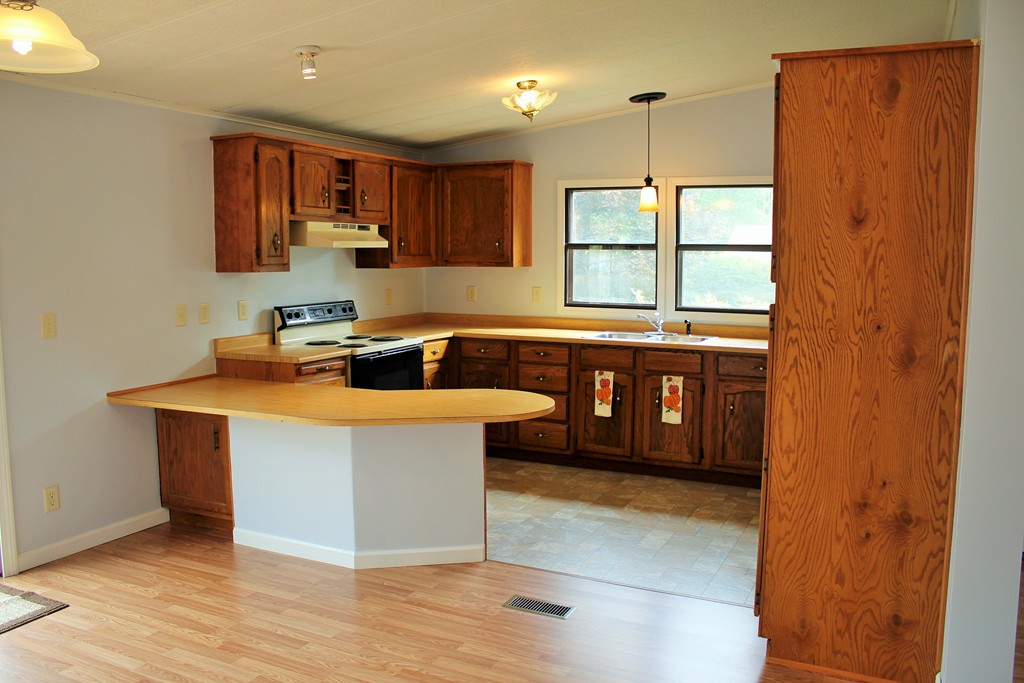40 Gould Road Ware, MA 01082 - Photo 9 of 30 Gallery Image 9