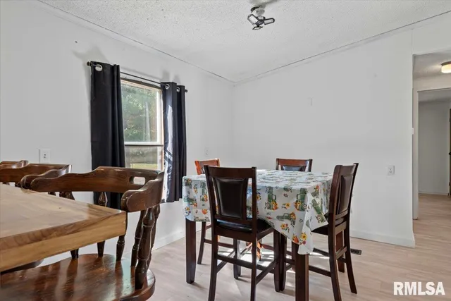 $249,900 | 8080 Breezy Meadows Drive, Riverton, IL 62561