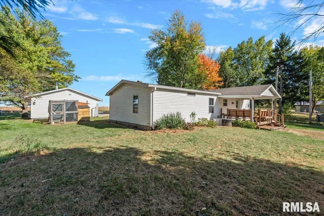 $249,900 | 8080 Breezy Meadows Drive, Riverton, IL 62561