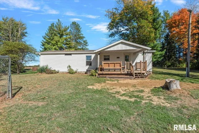 $249,900 | 8080 Breezy Meadows Drive, Riverton, IL 62561