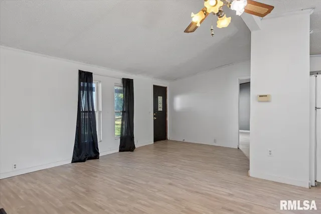 $249,900 | 8080 Breezy Meadows Drive, Riverton, IL 62561