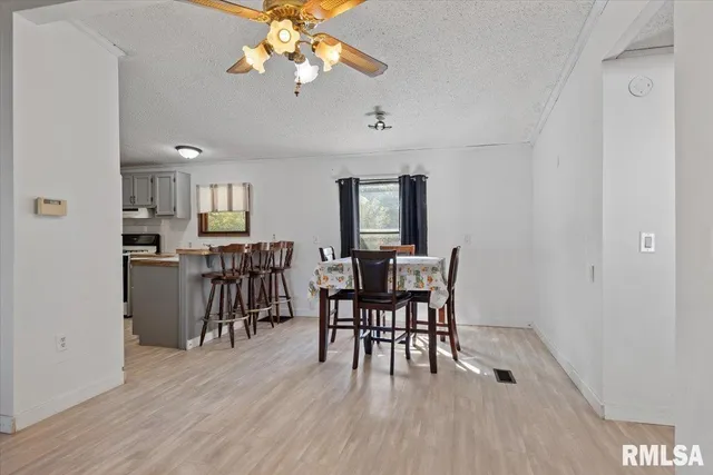 $249,900 | 8080 Breezy Meadows Drive, Riverton, IL 62561