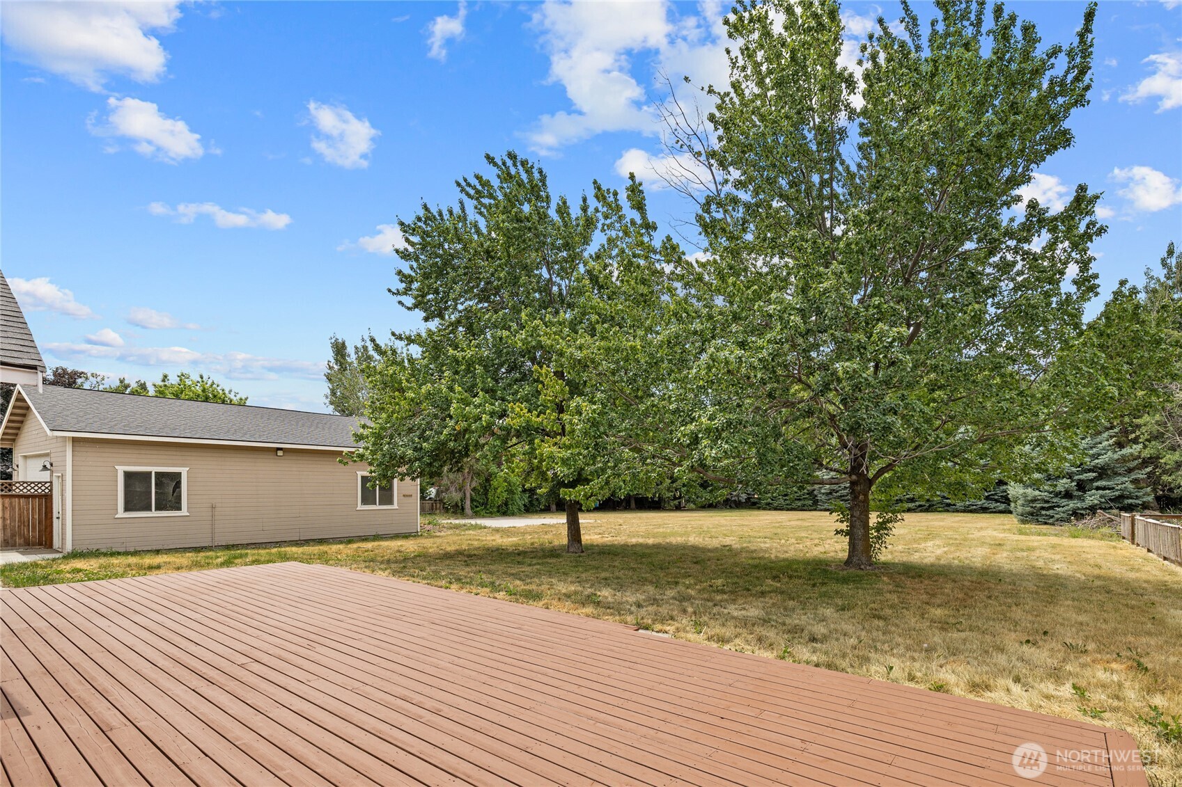611 East Kyllo Road Ellensburg, WA 98926 - Photo 12 of 39